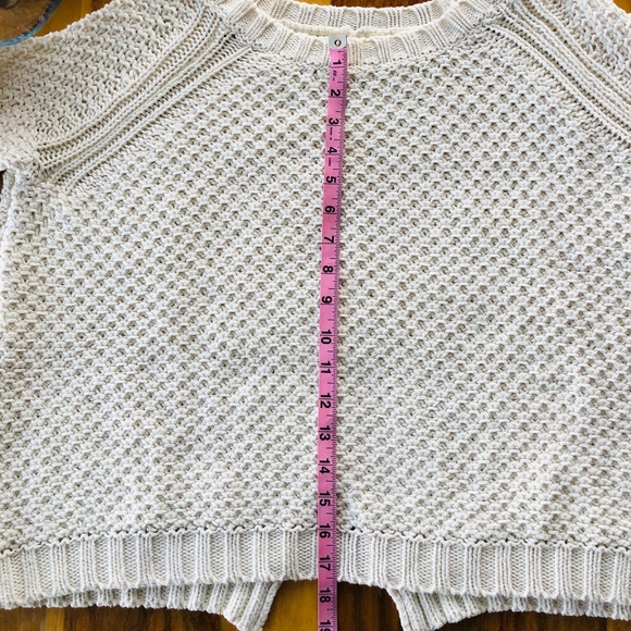Comfy/Casual -SM- Baggy Cream Sweater - Picture 8 of 10